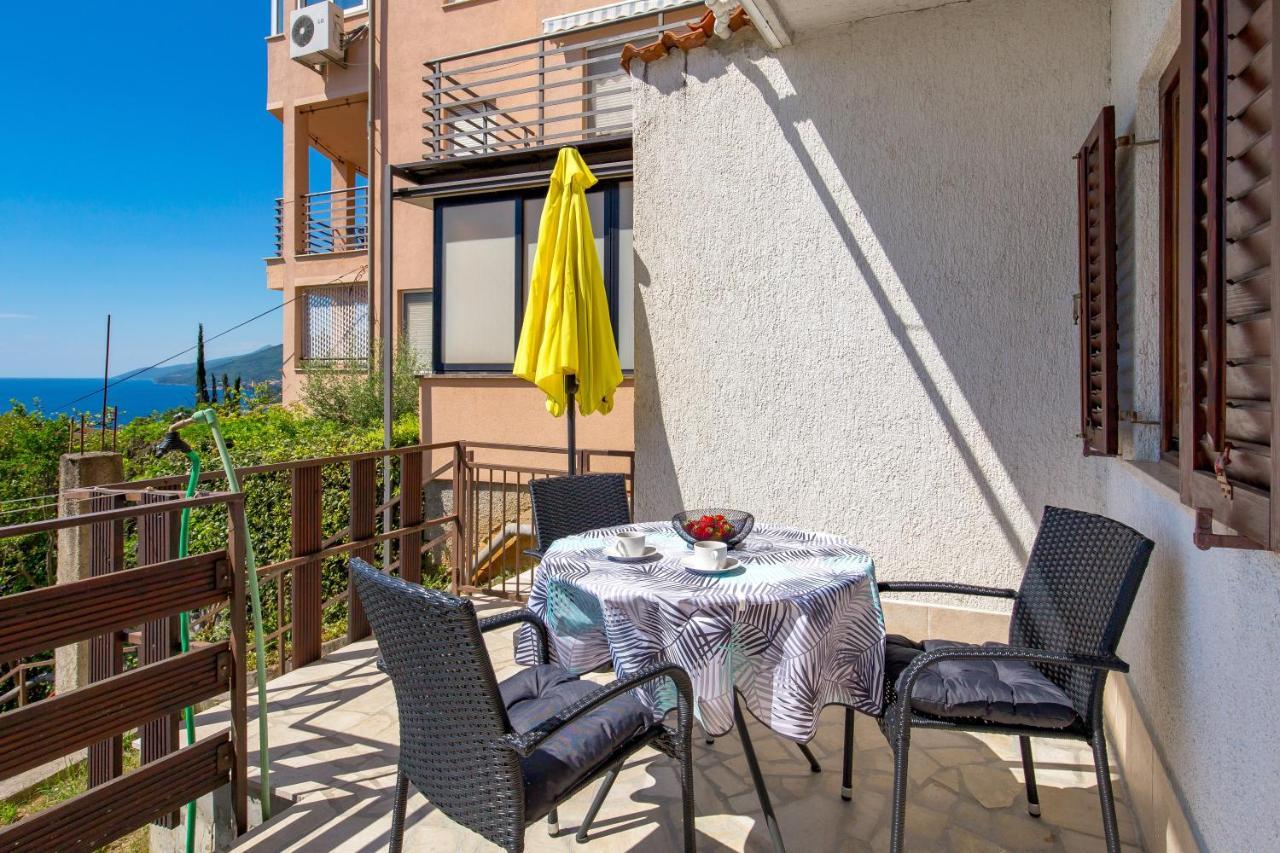 Apartments Vilma Opatija Exterior photo